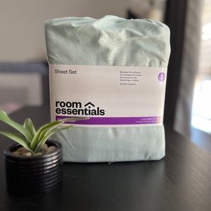 Room essentials microfiber twin XL sheet set